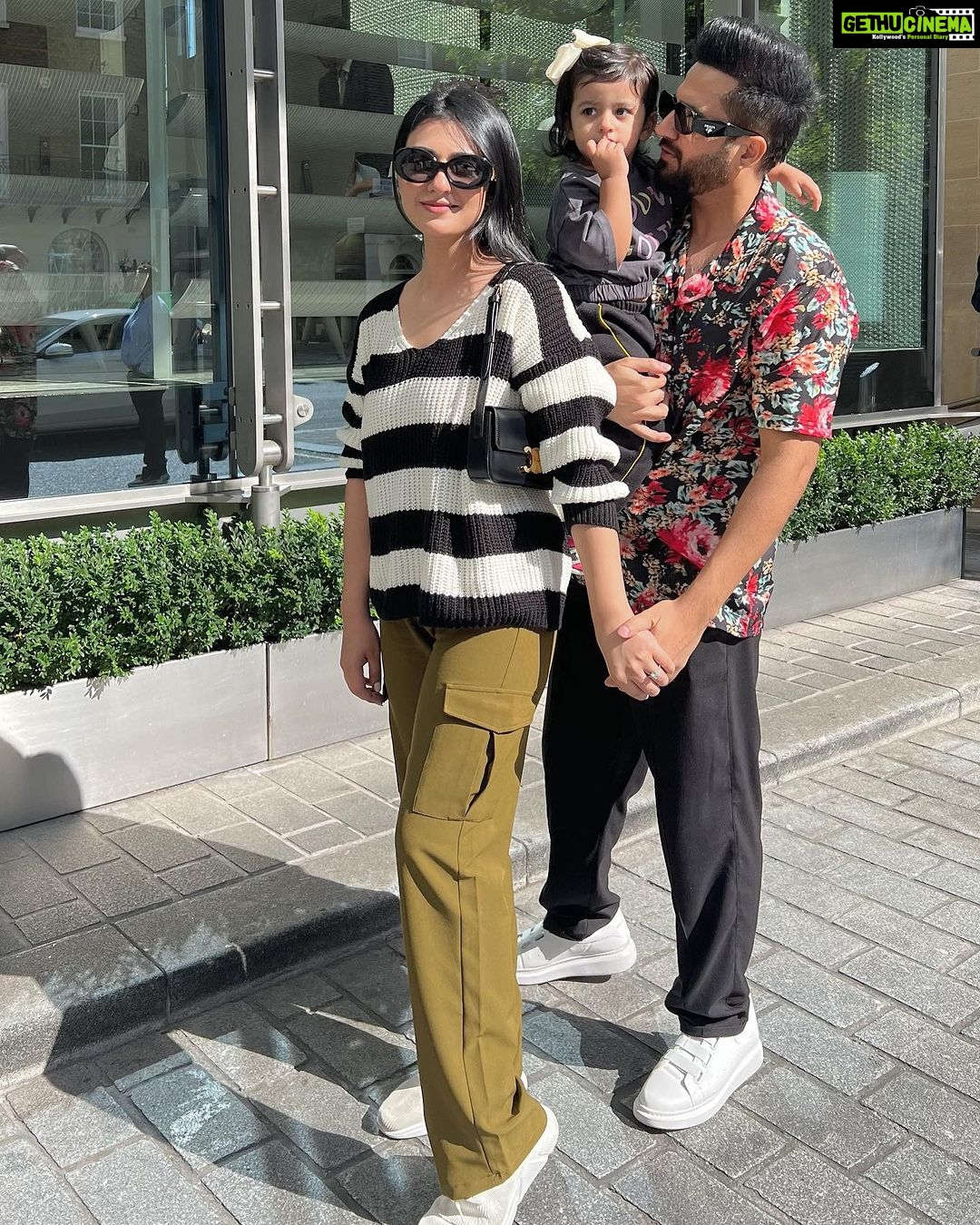 Sarah Khan Instagram - London 🇬🇧💕 The Berkeley