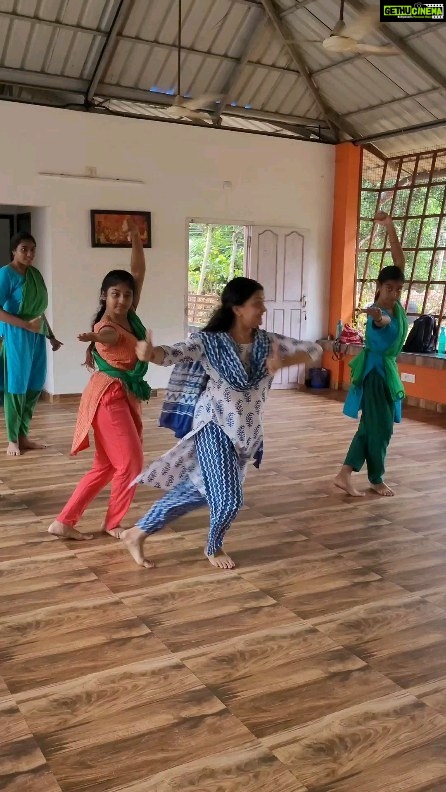 Saranya Mohan Instagram - Practice maketh a person perfect. ❤ With my senior students❤