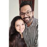 Saranya Mohan Instagram – Happy Wedding Anniversary to Us ❤ Trivandrum, India