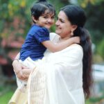 Saranya Mohan Instagram - ❤❤❤ 📷 @vivek_kovalam Trivandrum, India