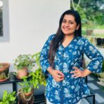 Sarayu Mohan Instagram - നല്ലൊരു പിറന്നാൾ ദിനം ഇന്നലകളിലേക്ക് മറയുമ്പോൾ മനസ്സ് നിറച്ചത് നിങ്ങൾ നേർന്ന ആശംസകളും സ്നേഹവുമാണ്... നന്ദി♥️ Heera Waters