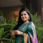 Sarayu Mohan Instagram - Revisiting a happy day♥️ Mua and costume My dearest @sassmakeovers_by_divya, Clicks @wedlark_weddings ♥️ Kannur