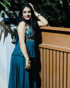 Sastika Rajendran Instagram - I chose a green diwali 🪔 not just clothes wise! #greendiwali #diwali #abouttonight PC : Mine Truly 🌟 Coimbatore, Tamil Nadu