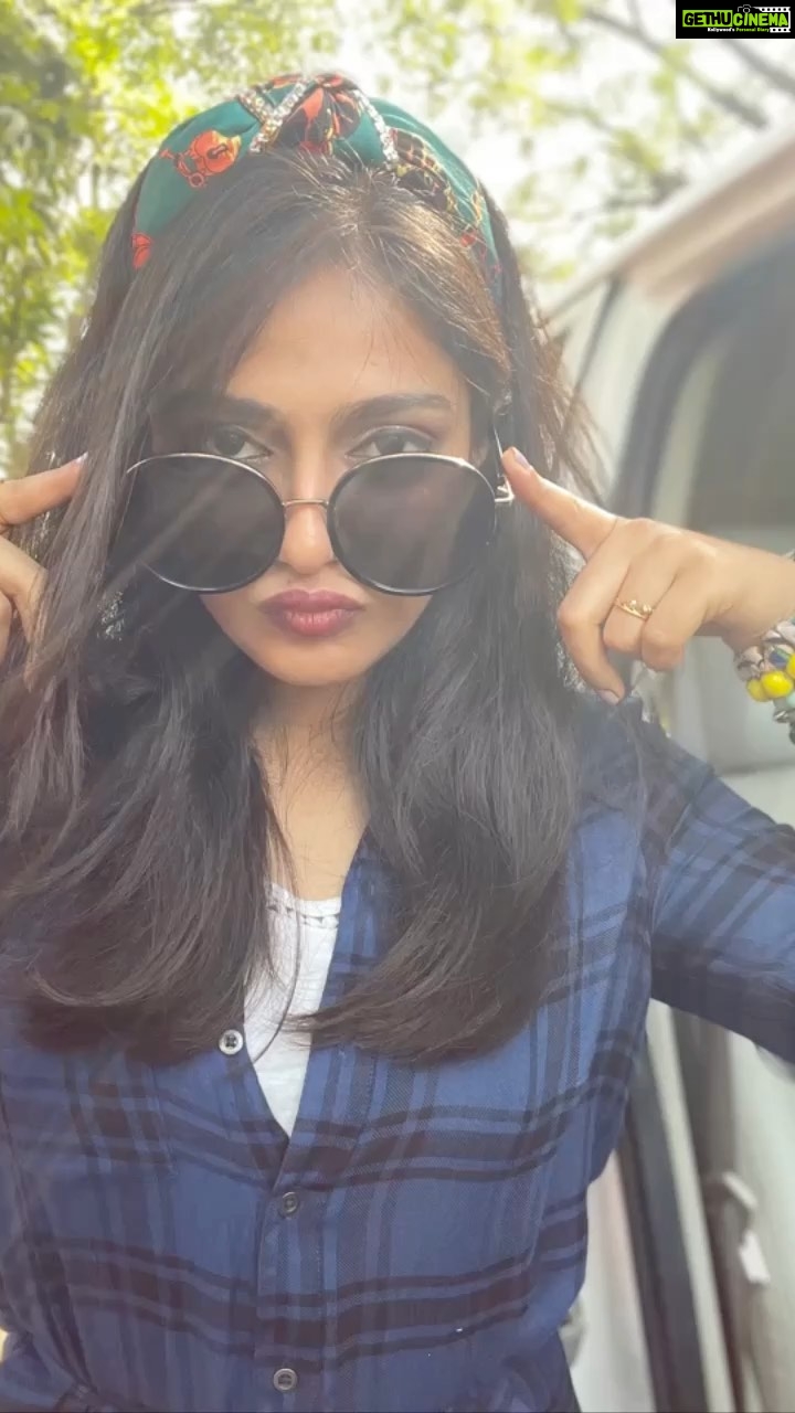 Sastika Rajendran Instagram - 👓 ☑️ #reelitfeelit #reelsinstagram #vacation #minivacation #reels Pondicherry,India