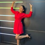 Sastika Rajendran Instagram – All set for day 13 of Vivo Pro Kabaddi League season 9! 
Catch the live action on @starsportstamil 📺 at 7.00 pm today! 
Vaa Modhi Paaru 💥💥💥
Swipe to see the excitement for my day one at Star ⭐️ 
#PKL #starsports #prokabaddileague #kabbadi Star India