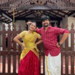 Sastika Rajendran Instagram – Some trends are occasional 💁‍♀️
#Thalapathy is forever ♾ 
#ApdiPodu ft @balaji_krishnan
Location courtesy : @prynca_suresh ❤️