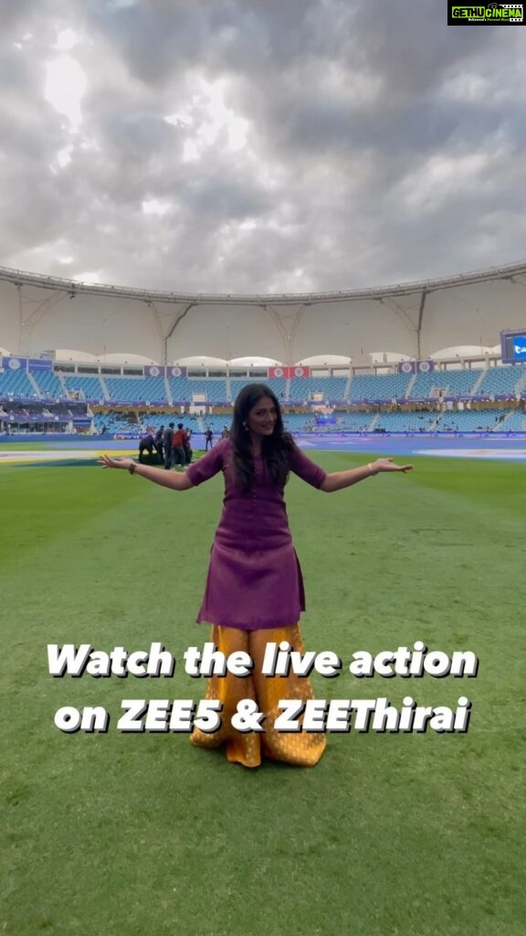 Sastika Rajendran Instagram - Enime entertainment ku thadaiye ila! Witness the adhiradi action action of ILT20 along with @sastika_rajendran exclusively on ZEE5 & ZEEThirai. #ZEE5 #ZEE5Tamil #ILT20OnZEE5