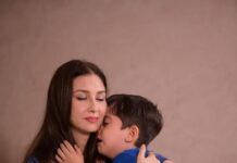 Saumya Tandon Instagram - My son woke up this morning and was very sad , he was scared of swimming pools which he believes is 500 ft deep on the terrace of his school and has sharks in it. Classic fear of unknown!. Don’t we also in our lives feel the same! Imagining a scary reality out of fear. I want to hear the tiniest and silliest things that trouble my baby, I give him proper attention , so that I can be his best friend he can share and open his heart out to, express without fear and learns to communicate. Such a joy bringing up a baby and so much extra responsibility if it’s a boy. The song might not exactly fit the situation but just love it and somehow has some pain which I can feel as I hear my baby’s trouble. #motherhood #enternallove #mamasboy💙