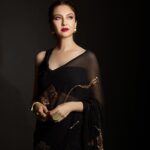 Saumya Tandon Instagram – Lady in black Mumbai, Maharashtra