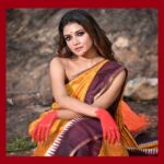 Sauraseni Maitra Instagram – The embodiment of power: the giver of supernatural abilities-
She is Siddhidhatri
She is You!
@sauraseni1 @somnath_roy_photography
@shayakchakraborty
#rangoliindia #Rangoli #saree #womenswear #indianwear #ethnicwear #youth #traditional #traditionalwear #indowesternfashion #onlineshopping #style