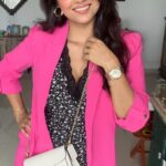 Sayantani Ghosh Instagram – 🌸GRWM …
Well hubby dearest took me out on a movie date few days back n this is me just getting ready and being chatty 🤷♀️😃
Leme know if you guys would want me to make more such videos ❤️
Hope we all had a good Sunday ..
Love , gn 😍
Dress : @forevernew_india
Jacket @zara
Clutch : @coach
.
#grwmmakeup #moviedate #fun #style#fashion #fashiongram #styling #pink #trending #trend #stylegram #chatty #reels #sunday #goodnight #instalike #love #weekend #sayantanighosh #dropaheart ❤️
