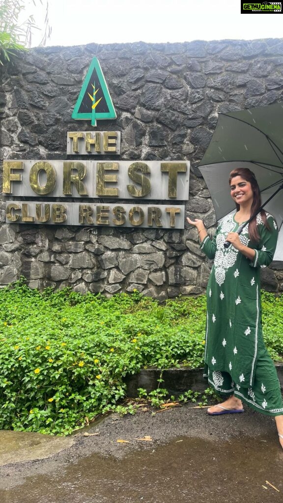 Sayantani Ghosh Instagram - 💚Happiness N Peace .. I normally spend my bdays amidst the buzzing energy of the city!But this year I wanted to have a quieter n peaceful bday with my family! Thank you @theforestclubresort for welcoming us so warmly . For starters the lush green mountains enveloping the property,the view from the top n from the infinity pool is so rejuvenating to the eye .. the rains made it even more special😍 It was as if the mountains were hugging me warmly and the rain drops were humming "happy birthday" to me 🎶☔️ The rooms were beautiful,food was delicious,the entire staff,your hospitality was so welcoming! Celebrating my bday with my beloved family amidst the floating clouds,the fragrant meadows and amidst the purity of nature that this property makes you experience,will forever be etched in my memory ..💚 This is #mustvisit place,a serene abode in the lap of Nature and I can't wait to come back ☘️ Once again #happybirthday to me 💚 . @zuperhotels #family #love
