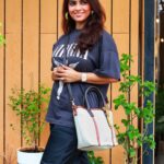 Sayantani Ghosh Instagram – 🌻Sundaying with @accessorizeindiaofficial 🌻
.
.
📸 @ii_rick_ii
#sunday #accessorizeindia #accessorize #accessorizer #fun #sundayfunday #september #virgo #bags #handbags #gifted #collaboration #cool #casual #chic #fashion #style #fashiongram #instalike #sayantanighosh #love