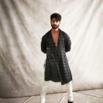 Shahid Kapoor Instagram – White brown black