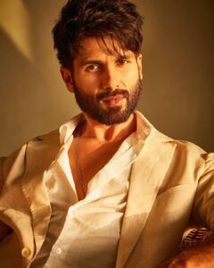 Shahid Kapoor Instagram - ☀️
