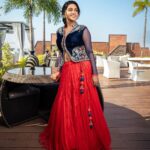 Shalu Shammu Instagram - RaDiAtE kInDnEsS lIkE cOnFeTtI…….. Dolled Up : @laavie_makeover On Lens : @6framessphotography Location : @parkelanzachennai @lacabanachennai #shalushamu #shalushamuvlogs #awards #lookoftheday #elegant #outfitoftheday #💃🏻 La Cabana Chennai