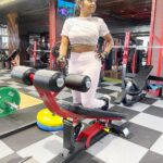 Shalu Shammu Instagram - Pinky ……. My trainer : @thunivu_visu_ Location : @solidfitness07 #shalushamu #shalushamuvlogs #gym #motivational #pink #outifit #inspo #poser #nomakeup #look SolidFitness Purasaiwakkam
