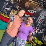 Shalu Shammu Instagram – Something New To Try with my partner @krithi_i 🥰

Trainer : @warrior__visu 
Location : @solidfitness07 

#shalushamu #hemakrithi #warriorvisu #solidfitness #workoutmotivation #partnerworkout SolidFitness Purasaiwakkam
