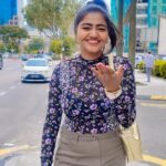 Shalu Shammu Instagram - Irunthalum…….!!!! VC : @ashifash0 #shalushamu #shalushamuvlogs #malaysia #kualalumpur #traveler #exploremore #sk #reelifeelit #proposal #feelingit #golden #girl