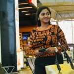 Shalu Shammu Instagram - Chennai International Airport ❣️ PC : @ashifash0 #shalushamu #shalushamuvlogs #candid #photography #airport #look #picoftheday #goldbag #aldoshoes #guesswatch Chennai Interernational Airport