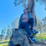 Shalu Shammu Instagram - This Colour & the breeze it’s a different feeling…… #shalushamu #shalushamuvlogs #kodaikanal #diaries #naturephotography #candid #memories #happyme Kodaikanal, tamil nadu