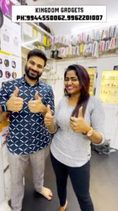 Shalu Shammu Instagram - வெறும் ₹500 ரூபாய் முதல் Cheapest & Branded Analog Watches / Smart Watches || Biggest Electronics Warehouse in India 😱

#shalushamu #shalushamuvlogs #cheapest #brandedwatch #smartwatch #biggest #electronic #warehouse #kingdomgadgets #mannady #chennai