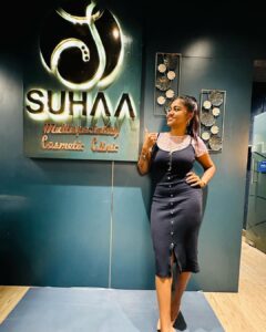 Shalu Shammu Instagram - I've Always Longed for Setting Footprints On The Field of Cosmetology & The Universe Have Paved Way For It…✨ @suhaacosmeticclinic is a Part of Our @allins.in Family Now !!!

It’s Completely About “Aesthetic Procedures”.

Name Your Problem, We Are The One Stop Solution.

#shalushamu #shalushamuvlogs #suhaacosmetic #suhaacosmeticclinic #aesthetic #onestopsoultion #suhaamultispecialitycosmeticclinic #beleiveinyourself #womenentrepreneur #bossbabe #allinsin #zengroupofcompanies