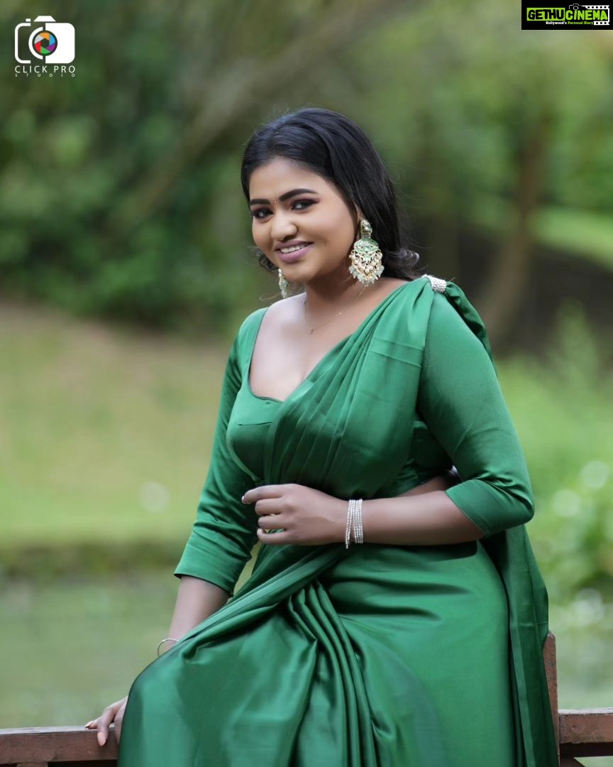 Shalu Shammu Instagram - +60102875507 DM for 📸Wedding Packages Inquiry 🎥Capture Your Best Beautiful Moment With Us. "Capturing love stories one click at a time. 📸 #MalaysianWeddings" Mua: @shana_bridal In frame: @shalushamu #makeover #makeup #makeupartist #beauty #mua #bridalmakeup #makeuptutorial #beforeandafter #wedding #hair #fashion #wardah #skincare #bride #transformation #makeuplooks #love #photography #emina #makeupwisuda #hairstyle #haircut #makeuplover #cosmetics #weddingmakeup #skincareroutine #makeupwedding #shanabridal Kuala Lumpur, Malaysia