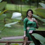 Shalu Shammu Instagram - +60102875507 DM for 📸Wedding Packages Inquiry 🎥Capture Your Best Beautiful Moment With Us. "Capturing love stories one click at a time. 📸 #MalaysianWeddings" Mua: @shana_bridal In frame: @shalushamu #makeover #makeup #makeupartist #beauty #mua #bridalmakeup #makeuptutorial #beforeandafter #wedding #hair #fashion #wardah #skincare #bride #transformation #makeuplooks #love #photography #emina #makeupwisuda #hairstyle #haircut #makeuplover #cosmetics #weddingmakeup #skincareroutine #makeupwedding #shanabridal Kuala Lumpur, Malaysia
