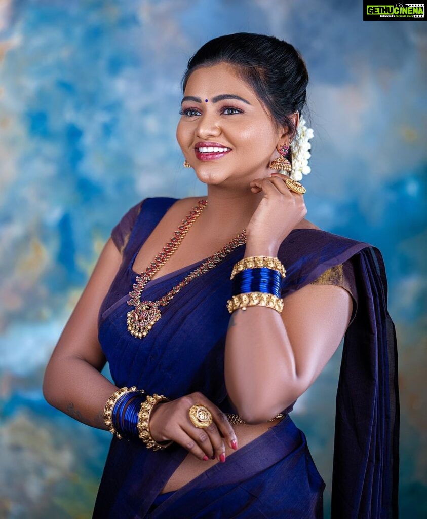 Shalu Shammu Instagram - In a world of ordinary, she shines as a bold and beautiful beacon of uniqueness. ✨💖 Beautiful doll @shalushamu On Lens : @6framessphotography @jagan_dop06 Wearing : @radzstylism Makeup and hair : @laavie_makeover Jewels : @gold_copy1486 Organiser: @nirmala__fashion_stylist Page handled @virtual_studios_ Chennai, India