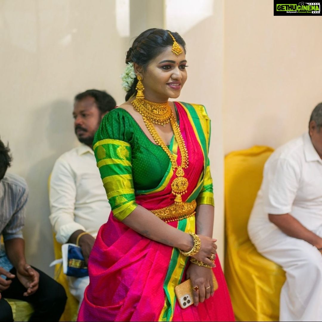Shalu Shammu Instagram - Traditional Love ♥️ Wearing @aks_le_couturier Dolled Up : @kowshi_mua Jewels : @rahman_jewellery #shalushamu #shalushamuvlogs #tradional #halfsaree #loveyourself #glowup #sareelove #tamilponnu