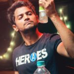 Shanmukh Jaswanth Kandregula Instagram - SHIVA - MAGIC MOMENTS 😅 Student EPISODE 1 released !!! Link in my bio ❤️ Chusi ela undi chepandi ❤️ #shannu #student