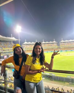 Sharanya Turadi Instagram - First times are always special and this one is super special to me! 
And the reason is THALA DHONI🔥
Watte mass moment it was to witness the man himself walking in with his bat onto the pitch and smash two sixes😍

Watching the match at the stadium with all the roaring at the Anbuden is truly an unrivaled experience 🦁💛

Match thotutom, but Thalaya paatachu, enakithu pothum 🙈😍

#csk #dhoniforever #thaladhoni