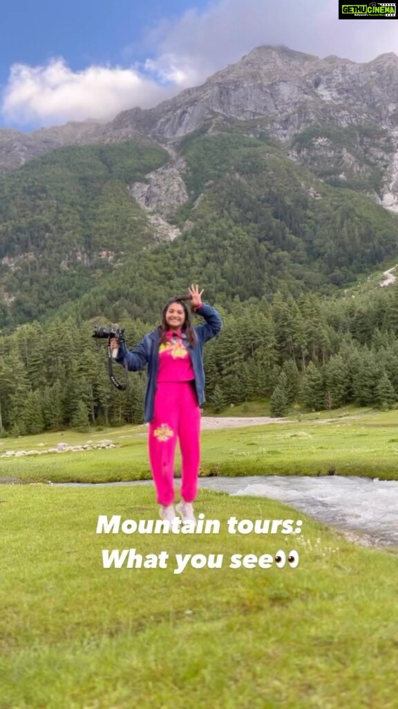 Sharanya Turadi Instagram - Reality check🙊🗻. #PrimeReels #mountaintours #himalayas #travel #realitycheck