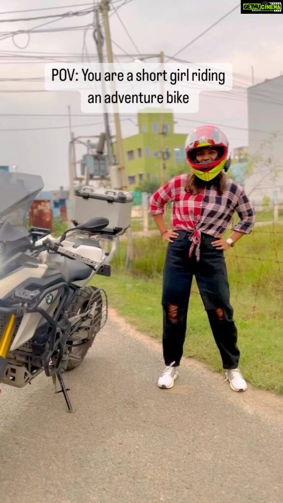 Sharanya Turadi Instagram - Getting on a adventure bike itself a task for short people like me and having a top box only adds more drama to it. This is how I get on my dragon every time. Balance baby😄 And yes most importantly, never forget to tie to shoe laces 🏍️🫶 #bikereels #PrimeReels #shortgirlproblems #bmw #adventurebike #dragonbaby