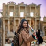 Sharanya Turadi Instagram – And suddenly you realize your travels were education than vacation 📖🚶‍♀️
📍Library of Celsus, Ephesus 
#travel #turkey #ephesus #libraryofcelsus #historylover