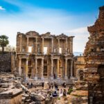 Sharanya Turadi Instagram - And suddenly you realize your travels were education than vacation 📖🚶‍♀️ 📍Library of Celsus, Ephesus #travel #turkey #ephesus #libraryofcelsus #historylover
