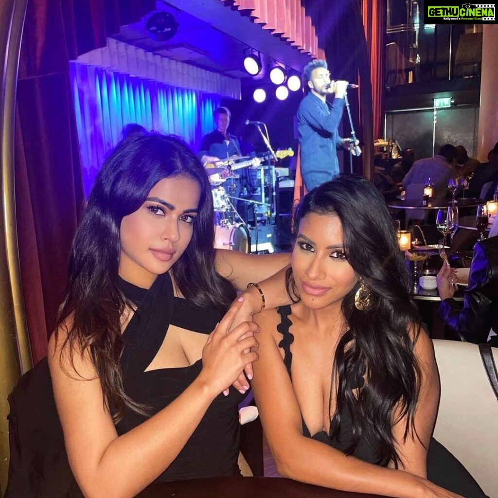 Sharmiela Mandre Instagram - Happy birthday @meeramua … from not taking a single pic back in 2020 to now and how u have transformed yourself not just physically but mentally too is simply remarkable & inspiring . You’ve been a good friend , a super make up artist and most importantly my agony aunt 😂 to many more years of food & conversations