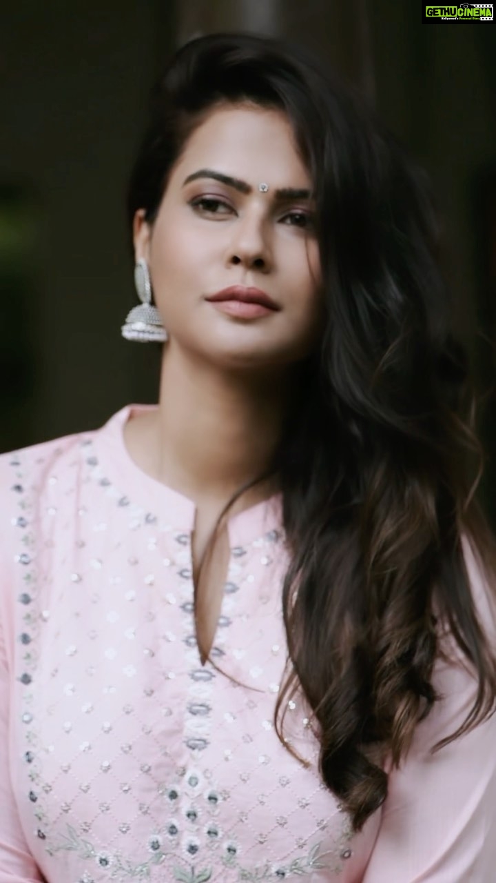 Sharmiela Mandre Instagram - @divinephotography.in @sochstories
