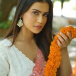 Sharmiela Mandre Instagram - Happy Varamahalakshmi to all of you 🙏 . . . . Shot : @mitz.photography Saree : @samyakksarees Styled : @zoha.kabir Hair : @hairstylist_bangalore Make up : @makeoverby_divyagowda