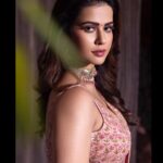 Sharmiela Mandre Instagram - "If you sit in a question long enough, the answer finds you.". . . . . . Photography: @minchubysujaynaidu @sujaynaidu Styled by : @trishadjani Outfit : @ease_kv Jewellery : @aabushanjewellery1941 Makeup : @prashanthmakeover Hair : @makeoverbyajay Assisted by :
