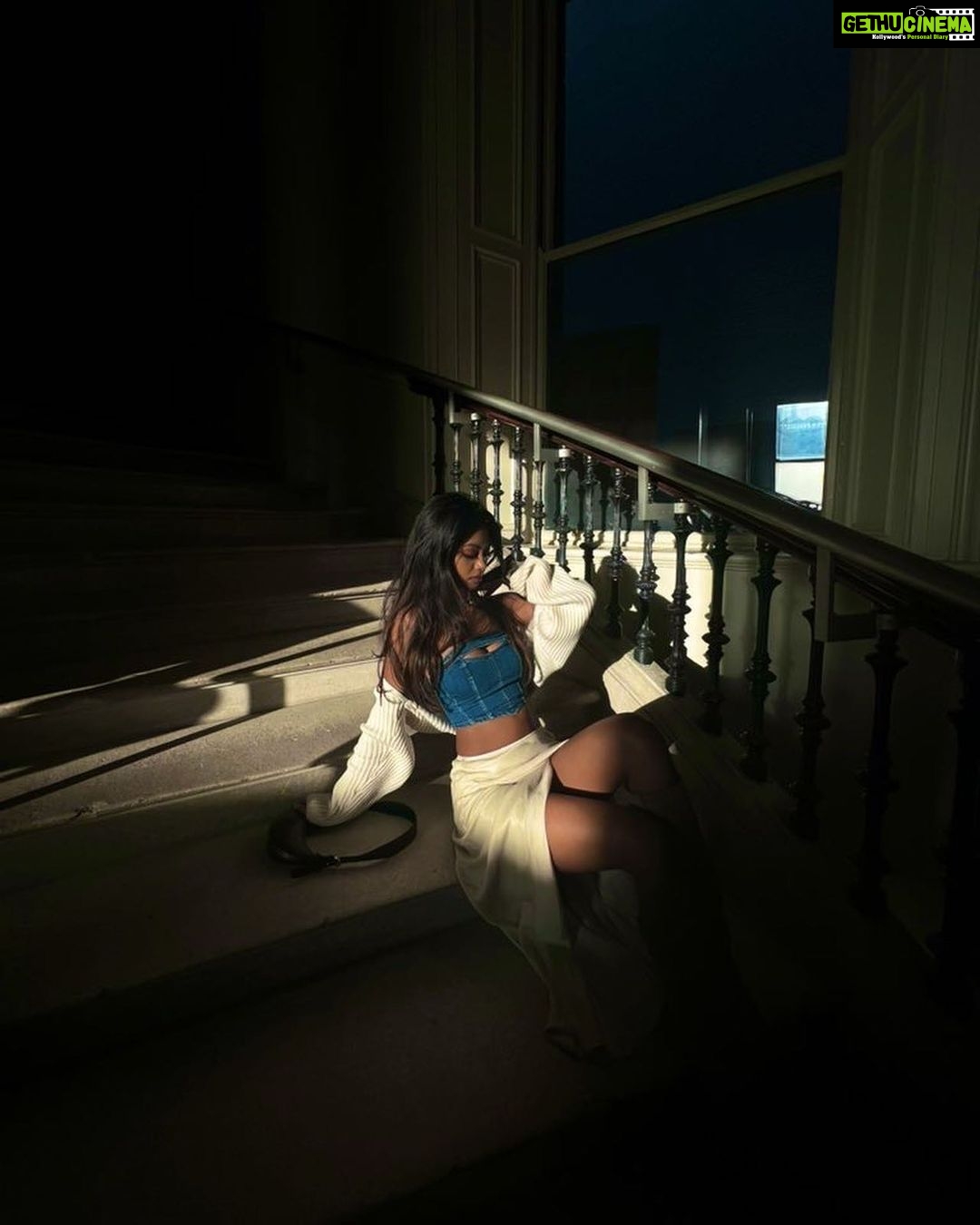 Shaun Romy Instagram - Dublin City in the summer 👄 @anekhaajith National Gallery of Ireland