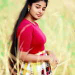Sheela Rajkumar Instagram – Heart wants love,
Mind wants success,
Soul wants peace :)
.
.
.
.
.
📷:@sureshsuguphotography 
Pro:@a._john_pro 

#Sheela #photoshoot #naturephotography #naturelover #trending #lovemyself❤ #besmile😊 #beu #lookbook #lovequotes #spreadlove #peaceandlove