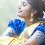 Sheela Rajkumar Instagram - இனிய பொங்கல் நல்வாழ்த்துகள். 😊 . . . . . 📸:@arunprasath_photography Pro:@a._john_pro #sheela #actrees #photoshoot #naturephotography #lovemyself❤ #sareelove #pongal2023🌾♥️💫 #festival #celebration #donthurtanyone #goodvibesonly #staystrong #nevergiveup #happysoul❤️