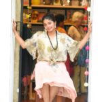 Sheela Rajkumar Instagram - " A little contour & confidence. " . . . . . 📸:@madhu_india_photography 👗:@abatelierboutiqe Pro:@a._john_pro #sheela #picsoftheday #lovemyself #instagram #besmile😊 #staystrong #nevergiveup #donthurtanyone #goodvibesonly #naturephotography #becalmbestrongbegrateful #trending