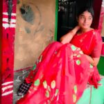 Sheela Rajkumar Instagram - மந்தாரை next movie look🙂😍 . . . . . 📸:@karthick_dhanush28 #sheela #actress #shootingdays #besmile😊 #lookbook #naturehealsthesoul #naturelove #staystrong #nevergiveup💪 #donthurtanyone #mantharai #picsoftheday Vellakavi