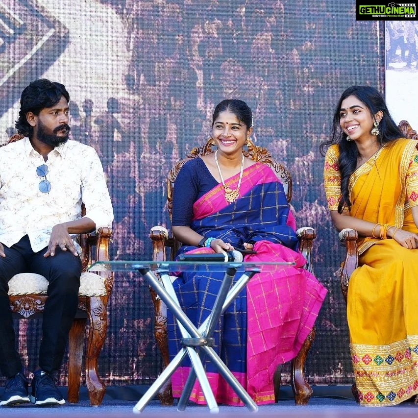 Sheela Rajkumar Instagram - Pettaikaali webseries trailer launch 🙂😍 @kalaiyarasananbu @lovelynchandrasekhar @ahatamil . . . . 📸:@jermyphotography #sheela #pettaikaalionaha #tamilwebseries❤ #dewalirelease #besmile😊 #lovemyself #staystrong #nevergiveup💪 #happysoul❤️ #ahatamil #dowatchit #givemefeedback #thangapulla😍❤️😍 Dr. MGR-Janaki College of Arts and Science for Women