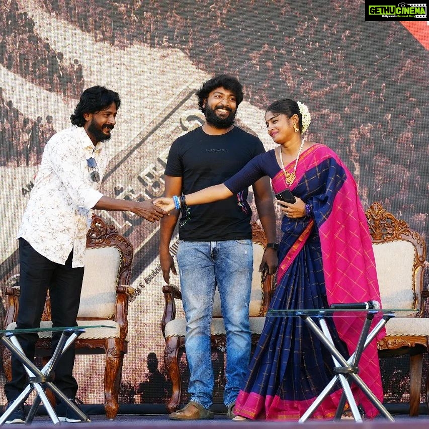 Sheela Rajkumar Instagram - Pettaikaali webseries trailer launch 🙂😍 @kalaiyarasananbu @lovelynchandrasekhar @ahatamil . . . . 📸:@jermyphotography #sheela #pettaikaalionaha #tamilwebseries❤ #dewalirelease #besmile😊 #lovemyself #staystrong #nevergiveup💪 #happysoul❤️ #ahatamil #dowatchit #givemefeedback #thangapulla😍❤️😍 Dr. MGR-Janaki College of Arts and Science for Women