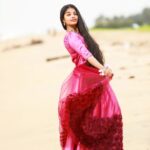 Sheela Rajkumar Instagram – Happy birthday to me 🎈🎂
.
.
.
.
.
.
📸:@sureshsuguphotography 
👗:@jestanegin 

#sheela #itsmybirthday #photoshoot #beachphotoshoot #naturephotography #lookbook #lovemyself❤ #growthroughlife🌱 #happysoul❤️ #feelgood #besmile😊 #blessedlife #thankyouforsupporting #keepsupporting #donthurtanyone