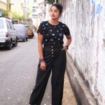 Sheela Rajkumar Instagram - A lot... . . . . . . 📸:@jermyphotography #sheela #picsoftheday #besmile #staystrong #nevergiveup #donthurtanyone✌ #dofollowthispage❤️ #naturephotography #lookbook #lovemyself #itsokaynottobeokay #hope #blacklove #seriously #soullessons